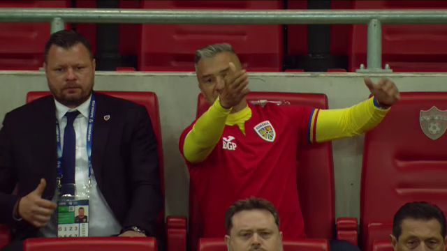 Daniel Pancu, o furtună de emoții la finalul confruntării România - Italia: momente surprinse din tribune cu antrenorul tinerilor tricolori 1 foto exclusiv daniel pancu un car de nervi la finalul meciului romania italia imagini din tribuna cu selectionerul micilor tricolori 6849ef7d2ad6f