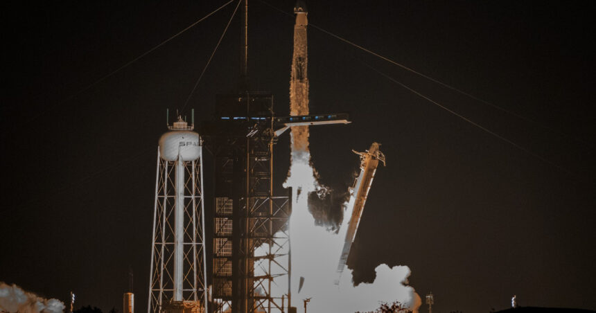 India își trimite astronautul în cosmos după patru decenii: Descoperă detalii despre misiunea Axiom-4! 1 foto india a trimis primul sau astronaut in spatiu dupa 41 de ani ce este misiunea axiom 4 685c0de8c4770