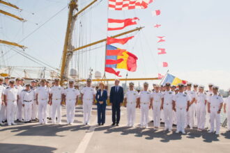 foto majestatea sa margareta si alteta sa regala principele radu la constanta astazi vor vizita cazinoului si moscheea carol i 683fece738268