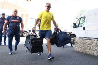 foto pancone ca arnold tricolorii u21 au ajuns in slovacia pentru europeanul u21 transmis de pro tv pro arena si voyo 6846e9dba9904