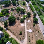 Parcul din Poarta 6 sub transformare: Terenuri sportive, locuri de picnic și zone dedicate iubitorilor de animale 2 foto parcul din poarta 6 in plina reamenajare terenuri de sport spatii pentru picnic si zone special amenajate pentru posesorii de animale 68428c854d3fb