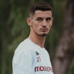 Primele impresii cu Drilon Hazrollaj, noul vârf de atac al echipei Rapid: cum a fost surprins la antrenamentele sub îndrumarea lui Gâlcă 2 foto primele imagini cu drilon hazrollaj noul atacant de la rapid cum a fost surprins la antrenamentul lui galca 6848498b8c136