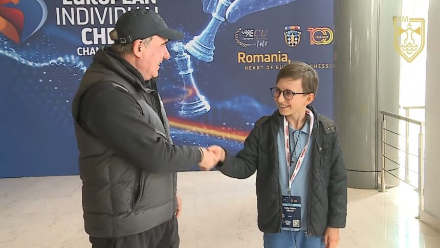 Tudor Henry-Edward, tânărul prodigiu al șahului românesc, promite un viitor strălucit! 1 foto tudor henry edward cel mai tanar maestru international al romaniei are un viitor stralucit in sah 684d25d0dff0f