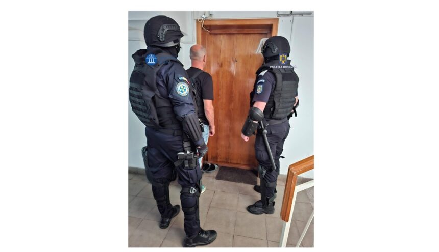 17 descinderi spectaculoase în Constanța și alte două județe, sub coordonarea Parchetului Judecătoriei Medgidia, parte a operațiunii JUPITER. 1 foto video 17 perchezitii in constanta si alte doua judete intr un dosar coordonat de parchetul judecatoriei medgidia actiunea se inscrie in operatiunea jupiter 68414c8163b79