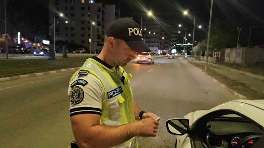 Acțiune de amploare în Năvodari: Poliția a oprit zeci de șoferi pentru controale. Ce nereguli au fost descoperite? 1 foto video actiune de amploare in navodari zeci de soferi trasi pe dreapta iata ce au descoperit politistii 6846b626d2074