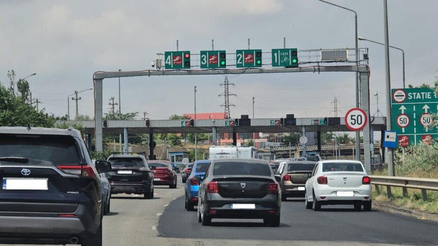 Îndrumare pentru șoferi! Trafic intens pe A2, la stația de taxare de la Fetești! Banda pentru plata în numerar este aproape inaccesibilă! 1 foto video atentie soferi aglomeratie mare pe a2 la statia de taxare de la fetesti banda pentru plata cash aproape blocata 685fd3a6c8476