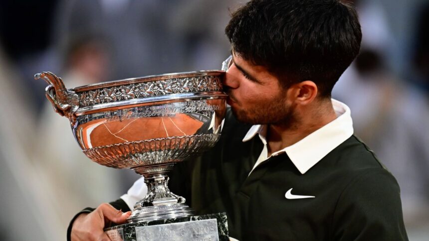 Carlos Alcaraz dezvăluie planurile sale pentru cele 2,55 milioane de euro obținute la Roland Garros 2025! 1 galerie foto carlos alcaraz stie deja ce va face cu cele 255 milioane de euro castigate la roland garros 2025 68473aac7ad2d