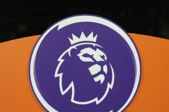 galerie foto cat castiga lunar un fotbalist in premier league exclusiv pe voyo salariul mediu in cel mai tare campionat din lume 685531fac1fd8