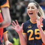România strălucește pe podium: locul 3 în Golden League, surprinse clipe de euforie! 3 galerie foto ce performanta romania locul 3 la golden league dupa un meci fantastic imaginile bucuriei 68619195c1a0e
