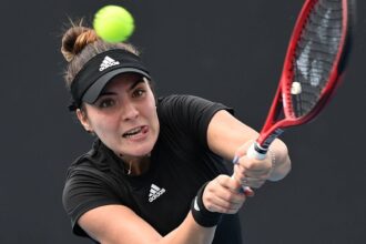 galerie foto cum s a terminat meciul dintre gabriela ruse si mihaela buzarnescu pe iarba de la hertogenbosch 68456a8f6e23c