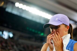 galerie foto dupa 27 de victorii consecutive la roland garros iga swiatek a fost umilita de aryna sabalenka ce s a intamplat in setul decisiv 6841bfdf9a888
