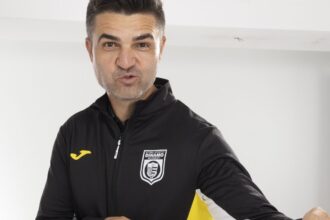 galerie foto mitraliera florin bratu isi prezinta golgheterii cs dinamo la primul sezon in liga 2 6853e0763f228