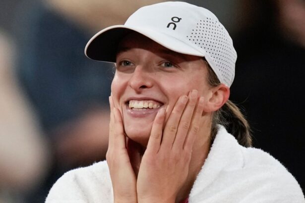 galerie foto peste simona halep pe primul loc in istoria roland garros iga swiatek nadal din proba feminina 683c300860da2