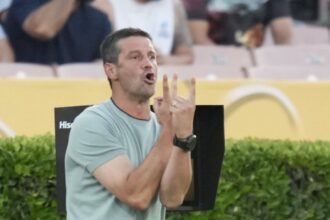 gazzetta dello sport a gasit doua mari probleme la interul lui cristi chivu copie la indigo a lasat mult de dorit 6857aadb9c881