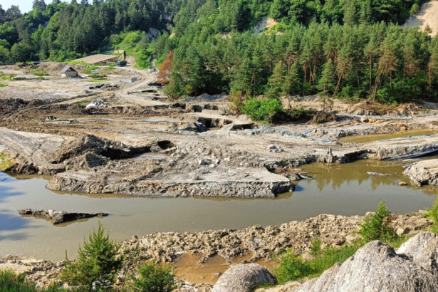 guvernul anunta ajutoare de 300 de milioane de lei pentru praid si antreprenorii din turism afectati de inundarea salinei 684db787eb7eb