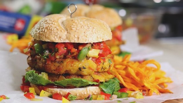 Pe fundalul scăderii pieței din SUA, Impossible Foods își propune să lanseze burgeri din carne cultivată în Europa înainte de finalul anului. 1 in conditiile declinului pietei americane impossible foods vrea sa aduca burgerii din carne de laborator in meniurile din europa pana la sfarsitul anului 68622528a42cb