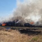 Flăcări devastatoare pe strada Vârful cu Dor din Constanța 2 incendiu puternic pe strada varful cu dor din constanta 6859abe4c4e7f