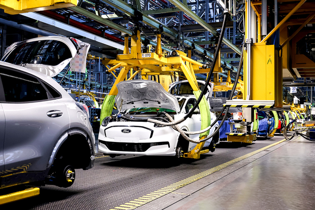 Industria auto, „copleșită de neliniște” din cauza crizei aprovizionării cu minerale rare 1 industria auto in panica totala din cauza blocajului de aprovizionare cu pamanturi rare 6847d85fb9156