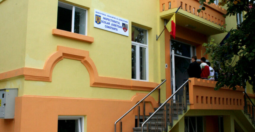 Inspectoratul Școlar răspunde oficial după incidentul în care o elevă de 15 ani din Mangalia a avut un leșin în toaleta Școlii Gimnaziale nr. 1 1 inspectoratul scolar primele declaratii oficiale dupa ce o eleva de 15 ani din mangalia a lesinat in baia scolii gimnaziale nr 1 68417a24e2e86