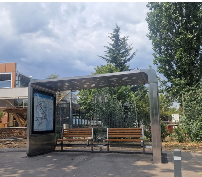 Conectivitate modernă în stații și bănci inteligente: Primăria Constanța demarează o nouă licitație, în contextul dificultăților și întârzierilor cu care se confruntă CT BUS 1 internet in statii si banci smart primaria constanta lanseaza o noua licitatie in timp ce ct bus ramane afectata de blocaje si dificultati economice 6859860821682