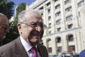 ion iliescu ramane internat la ati spitalul a transmis noi detalii despre starea de sanatate a fostului presedinte 685905454e178