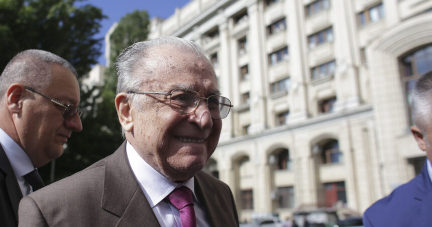 Ion Iliescu continuă să fie sub observație la ATI. Spitalul a oferit informații suplimentare cu privire la sănătatea fostului președinte. 1 ion iliescu ramane internat la ati spitalul a transmis noi detalii despre starea de sanatate a fostului presedinte 685905454e178