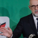 Kelemen Hunor: Perspectiva mea asupra rotativei guvernamentale rămâne aceeași – o alegere eronată! 2 kelemen hunor in continuare cred ca rotativa guvernamentala e o greseala 685fcdf6eaed0
