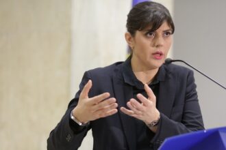 kovesi a descoperit o schema importuri din china erau aduse fraudulos in ue prin grecia anchet in 14 tari 685d59e3ebeb7
