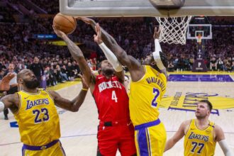 la 40 de ani lebron james a semnat un nou contract cu los angeles lakers ce salariu va avea pe ora 68622fce344b4