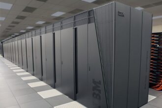 liderul celei mai valoroase companii de pe continent avertizeaza europa 684b2b5b741b7