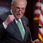 Șeful democraților din Senatul american solicită clarificări în urma ordinii lui Trump de a lovi Iranul fără consimțământul Congresului. 2 liderul democratilor din senatul american cere raspunsuri dupa ce trump a ordonat atacul asupra iranului fara aprobarea congresului 68579ab554568
