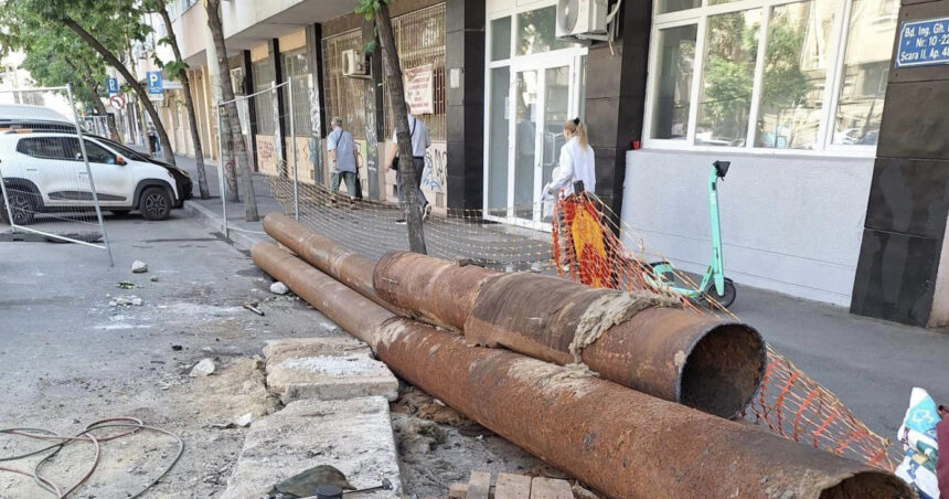 Intervenții pentru modernizarea rețelelor Termoenergetica în diverse zone ale Capitalei: apa caldă va fi suspendată temporar 1 lucrari de reparatii si inlocuire de conducte ale termoenergetica in mai multe sectoare din capitala va fi oprita apa calda 683d5c678b048