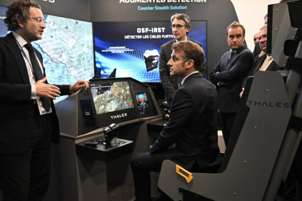 macron cere un spacex european pentru a contracara imperiul lui elon musk spatiul e noua masura a puterii internationale 6855996cb8fca