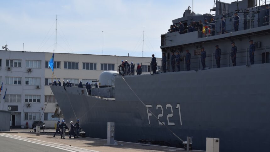 Peregrin pe fregata „Regele Ferdinand”: marinarul dispărut în vastitatea mării 1 marinar de pe fregata regele ferdinand disparut de la bordul navei 683c52f572e70