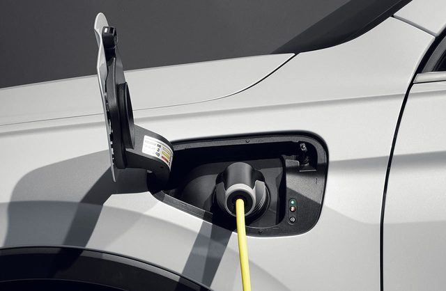 Mașinile PHEV pe cale de dispariție: îngrijorări din partea marilor producători privind viitorul acestei tehnologii de propulsie 1 masinile phev ar putea sa devina istorie dupa ce mai multi constructori si au exprimat rezervele fata de viitorul acestei propulsii 68558ce7a0394
