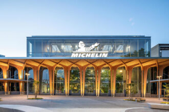 michelin fabrica anvelope de peste un miliard de euro in romania si taie puternic din pierdere muta spre bucuresti locuri de munca dintr o fabrica emblematica 6849c4c979bf0