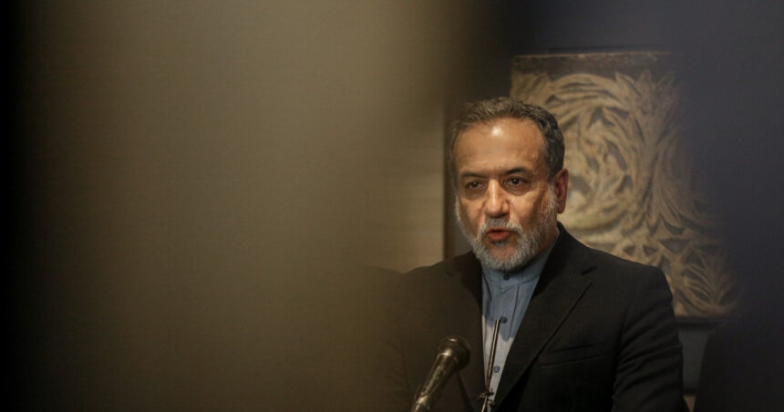 Miniștrii europeni se întâlnesc vineri la Geneva pentru negocieri cu Iranul privind programul său nuclear, conform unei informații Reuters. 1 ministrii europeni vor purta vineri la geneva discutii cu iranul pe tema nucleara potrivit unei surse reuters 6853a9ba1cf55