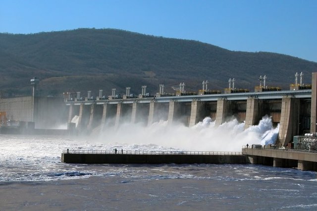 Ministrul Energiei încurajează românii să facă alegerea inteligentă în privința furnizorului de energie. În prezent, Hidroelectrica se prezintă cu cele mai avantajoase oferte, dar nu poate prelua toți clienții. 1 ministrul energiei indeamna romanii sa se mute la furnizorul de energie cu cea mai buna oferta astazi este hidroelectrica care spune ca nu ii poate prelua totusi pe toti 683de7048b4aa