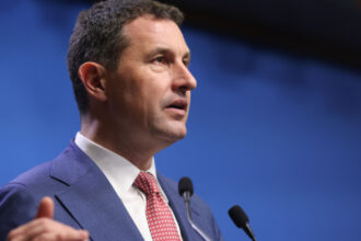 ministrul tanczos barna dupa criticile comisiei europeane privind deficitul romania a primit astazi un ultim semnal 684065235c6ee