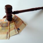 Colaborare cu impact: Acordul dintre contabilul autorizat și client devine titlu executoriu! 2 miscare pregatita contractul intre expertul contabil sau contabilul autorizat si client va avea titlu executoriu 684bf39444477