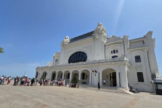modificari la nivelul activitatii societatii care administreaza cazinoul constanta consilierii locali ar putea da mai multa putere consiliului de administratie care este motivul 685f66a8a5699