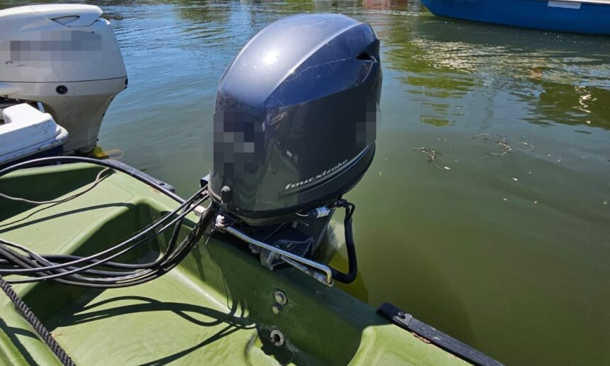 Motorizare maritimă de aproape 4.000 de euro, descoperită la Sulina după o căutare în Suedia 1 motor de barca de aproape 4 000 de euro cautat in suedia gasit la sulina 684811bad98d1