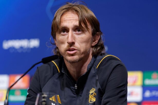 mutarea inceputului verii modric a semnat un transfer crucial 685bf093d7d79