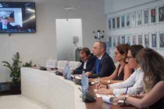 nazare am reluat dialogul pozitia ce privind capacitatea romaniei de a si creste veniturile si de a reduce credibil cheltuielile este mult mai rezervata decat in trecut 685ec773693a5