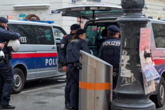 news alert atac armat intr o scoala din orasul austriac graz cel putin noua persoane au fost ucise 684804b9ac8a2
