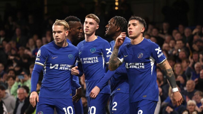 Știre de ultimă oră: Atacantul achiziționat cu 70 de milioane de euro, interzis patru ani din lumea fotbalului! Hotărârea Federației Engleze de Fotbal 1 news alert atacantul de 70 milioane de euro suspendat patru ani din fotbal decizia federatiei engleze de fotbal 6852ede3e45ea