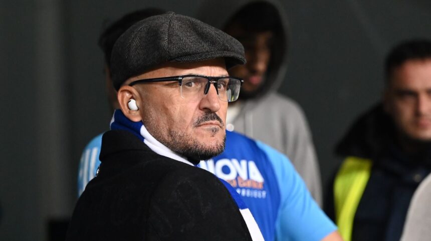 Atenție! FCU Craiova pe marginea prăpastiei: FRF amenință cu depunctarea echipei lui Mititelu! 1 news alert fcu craiova risca excluderea din liga 2 frf poate sa depuncteze formatia lui mititelu 685175b923812