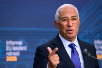 nicusor dan a discutat telefonic cu antonio costa care l a felicitat pentru victoria in alegeri ce au stabilit cei doi 684083e066969