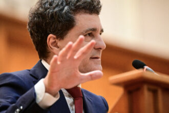 nicusor dan despre alesii racolati de psd de la partidele suveraniste e o dinamica parlamentara constitutionala 684177a5274ab