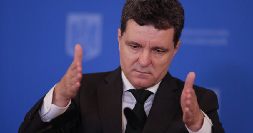 Nicuşor Dan: „Relocarea trupelor americane din România nu a fost o opțiune. Amenințarea Rusiei afectează întreaga Europă” 1 nicusor dan spune ca nu s a pus problema relocarii de trupe sua din romania amenintarea rusa este pentru intreaga europa 68400c636e2c2